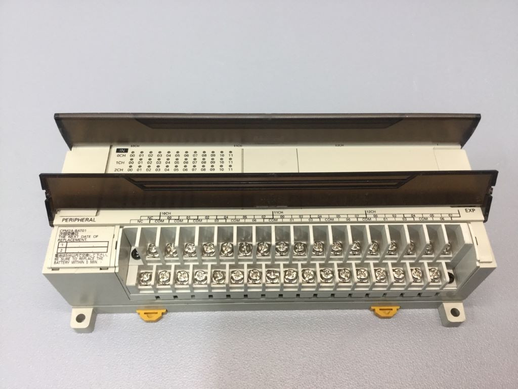 OMRON CPM2A-60CDR-D
