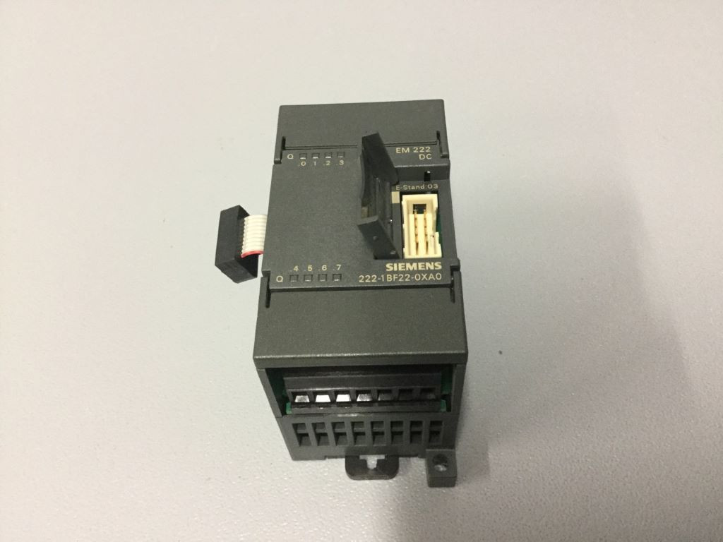 SIEMENS 6ES7222-1BF22-0XA0