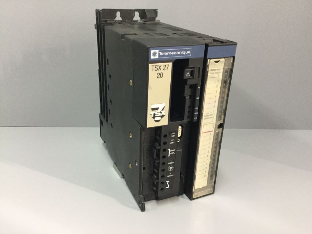 TÉLÉMÉCANIQUE  TSX2722200