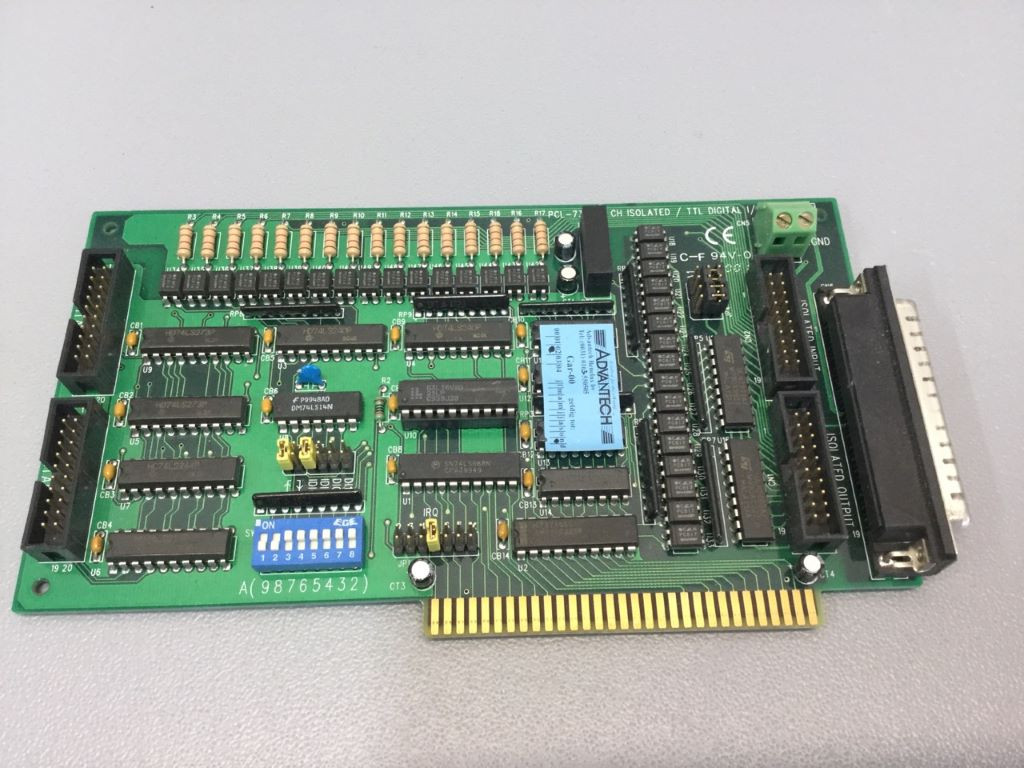 ADVANTECH PCL-73032CH