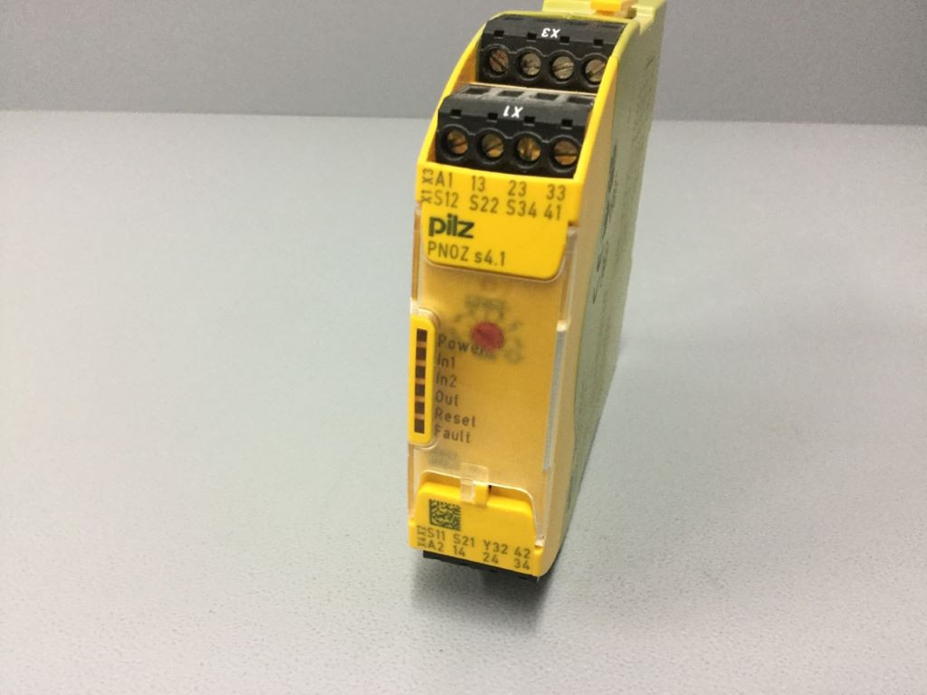 PILZ 750124