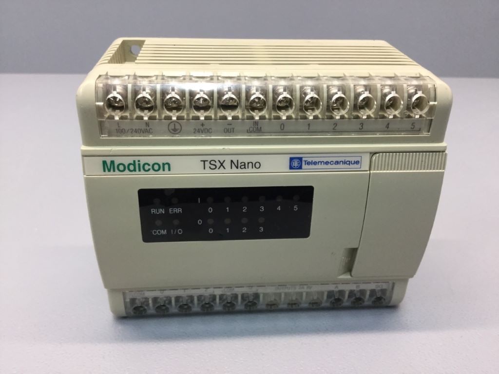 TÉLÉMÉCANIQUE  TSX07301028