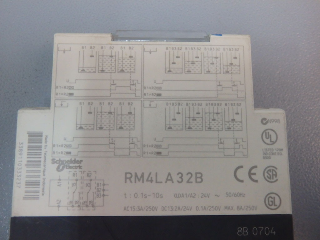TÉLÉMÉCANIQUE  RM4LA32B