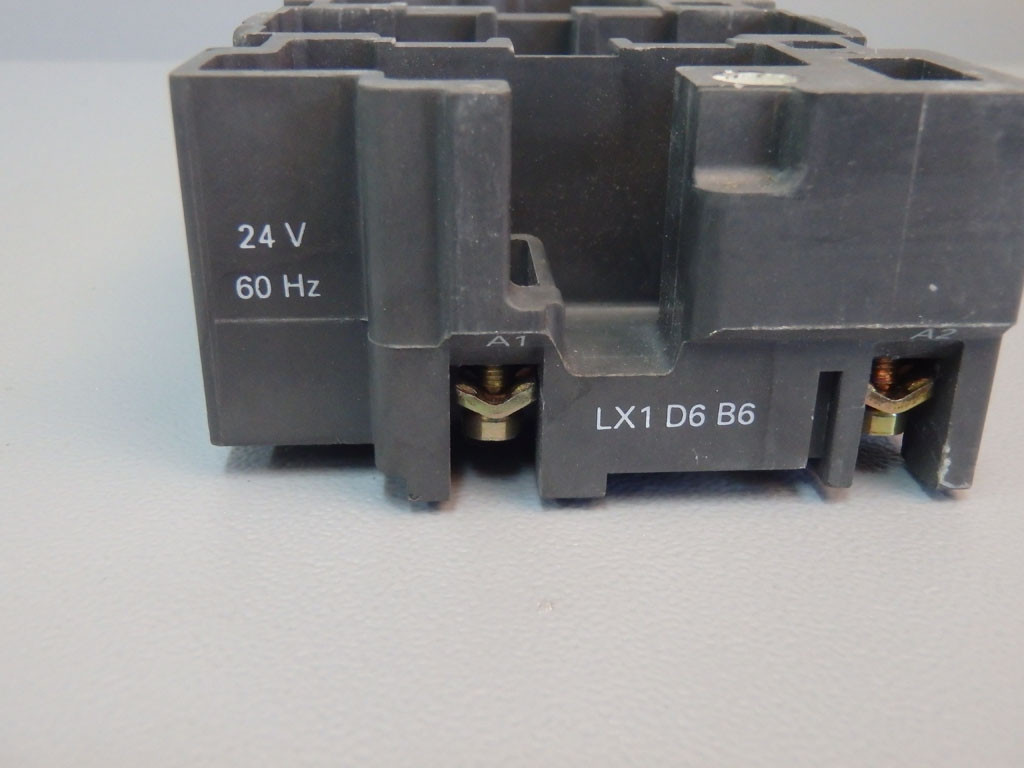 TÉLÉMÉCANIQUE  LX1D6B6