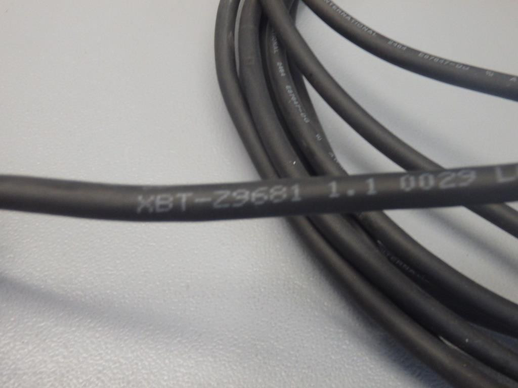 TÉLÉMÉCANIQUE  XBTZ968111