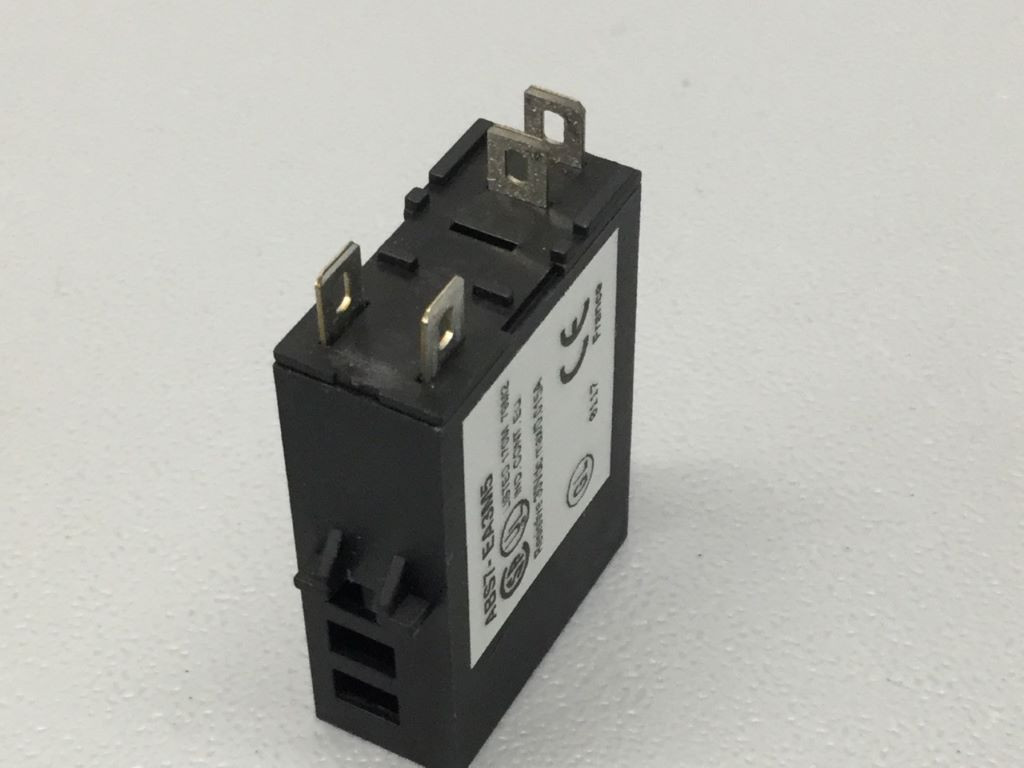 TÉLÉMÉCANIQUE  ABS7-EA3M5