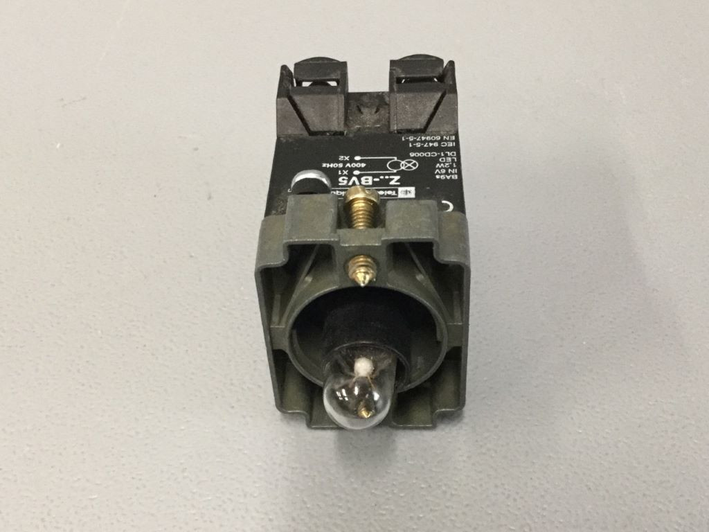 TÉLÉMÉCANIQUE  ZBV5