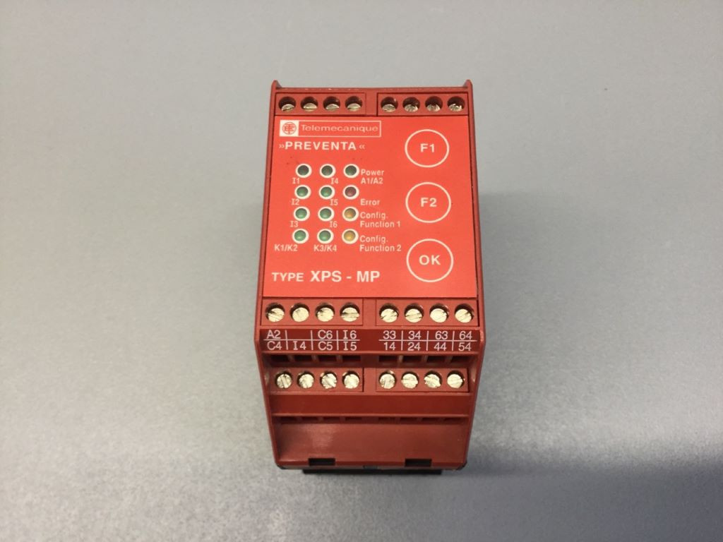 TÉLÉMÉCANIQUE  XPS-MP11123