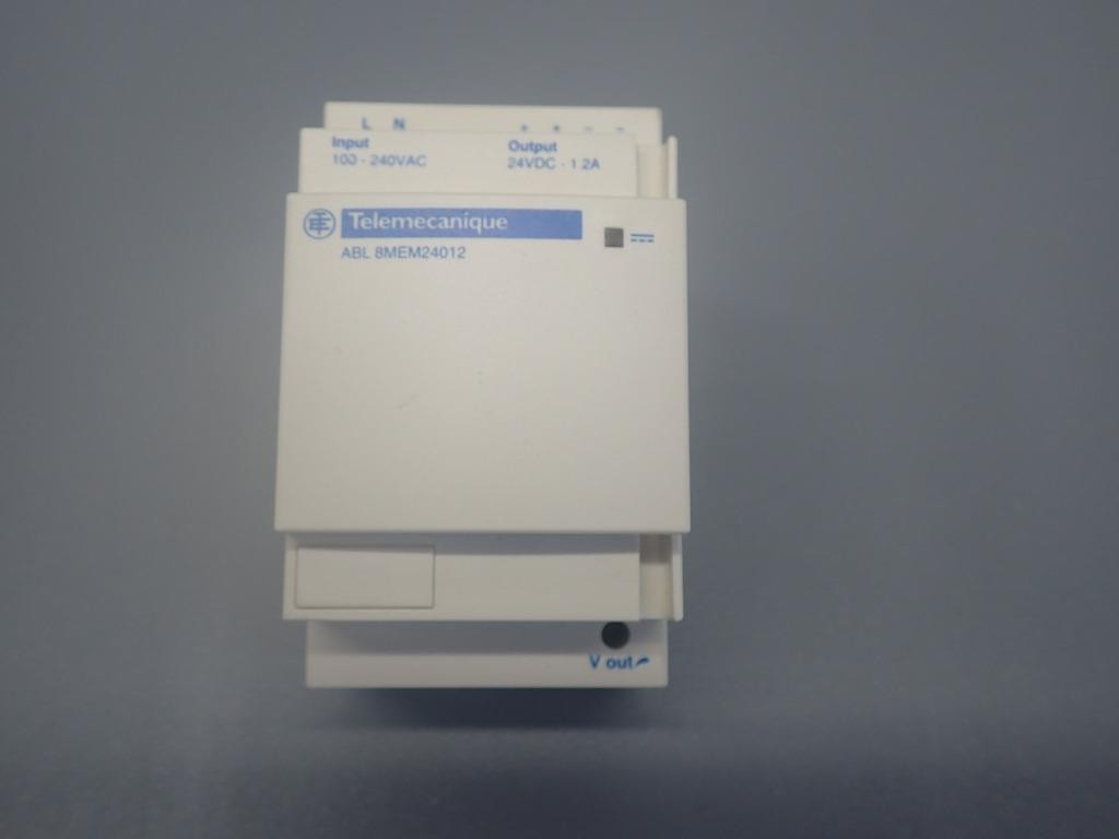 TÉLÉMÉCANIQUE  ABL8MEM24012