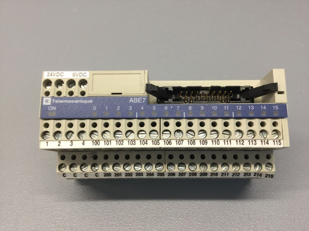 TÉLÉMÉCANIQUE  ABE7-H16C21