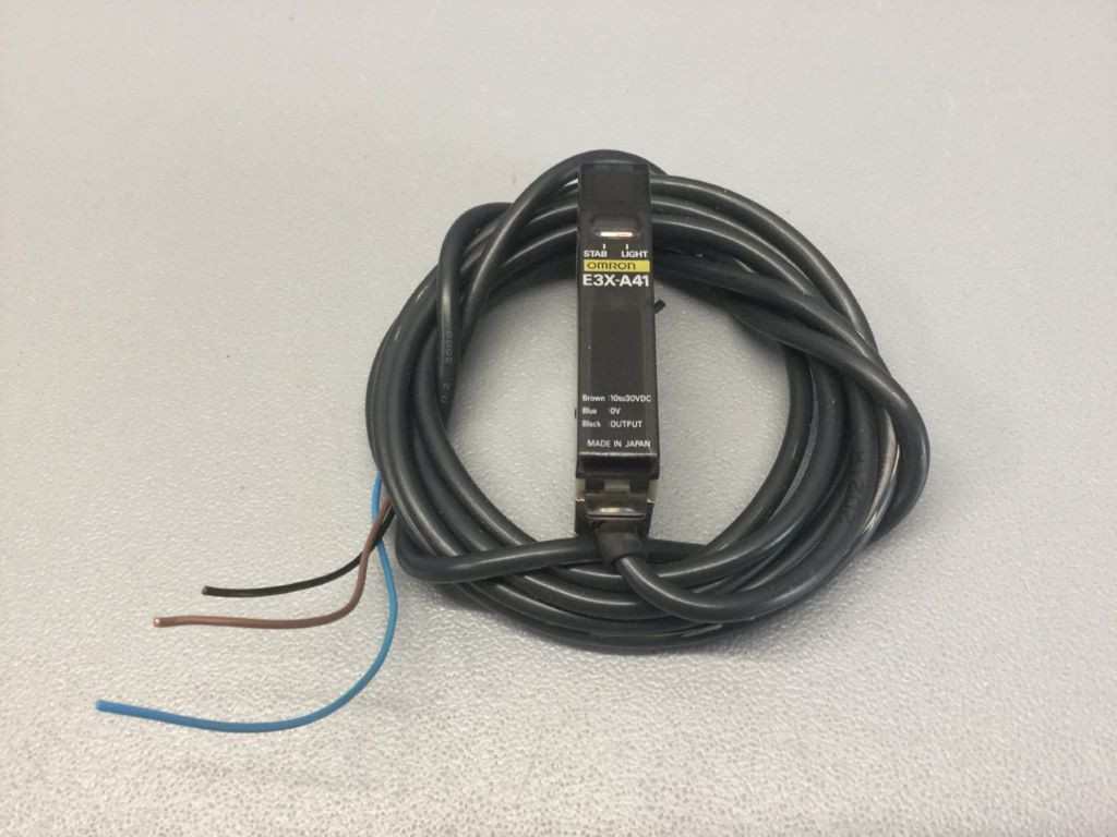 OMRON E3X-A41