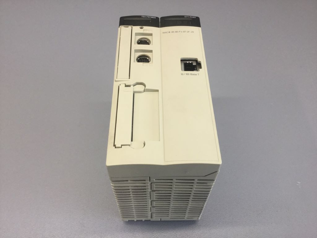 SCHNEIDER  TSXP573623MR