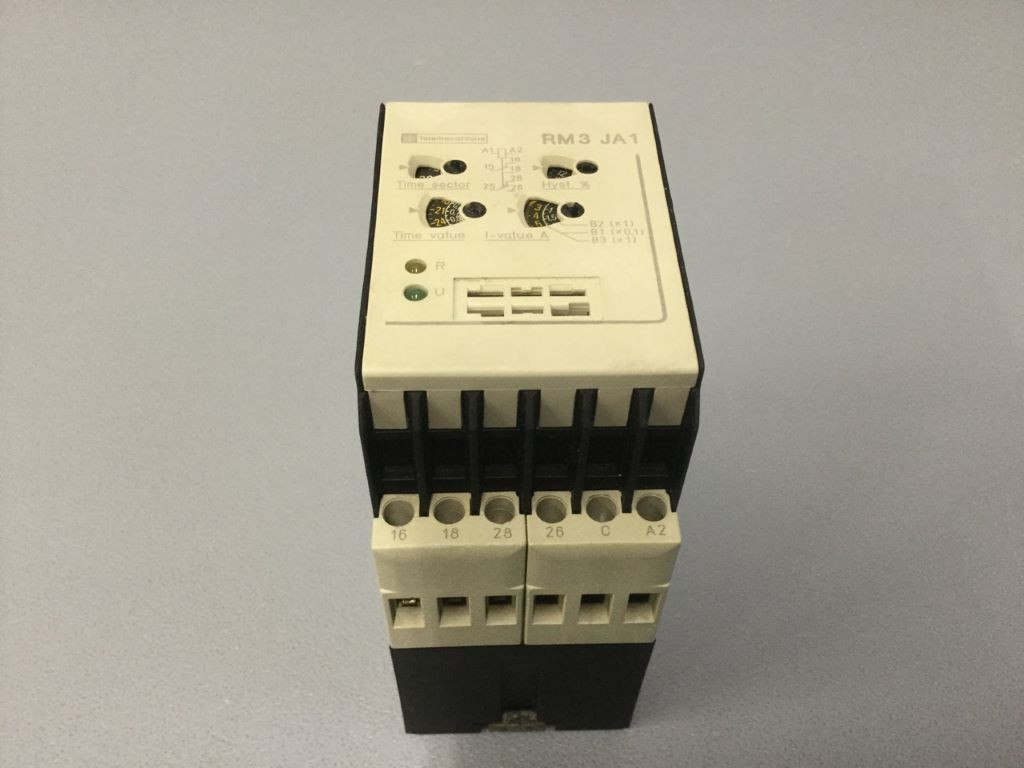 TÉLÉMÉCANIQUE  RM3JA112FG7