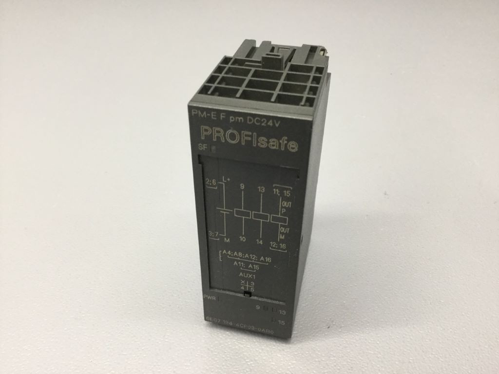 SIEMENS 6ES7138-4CF03-0AB0