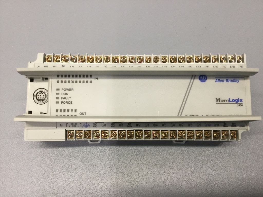 ALLEN-BRADLEY 1761-L32BBB