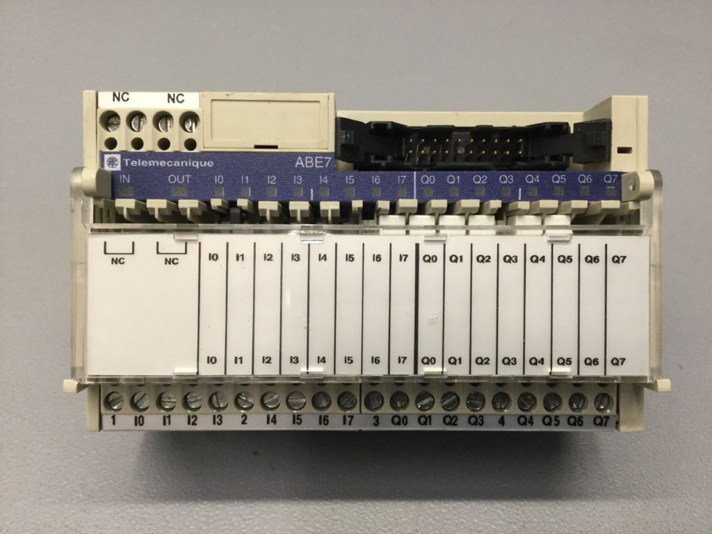 TÉLÉMÉCANIQUE  ABE7-P16M111