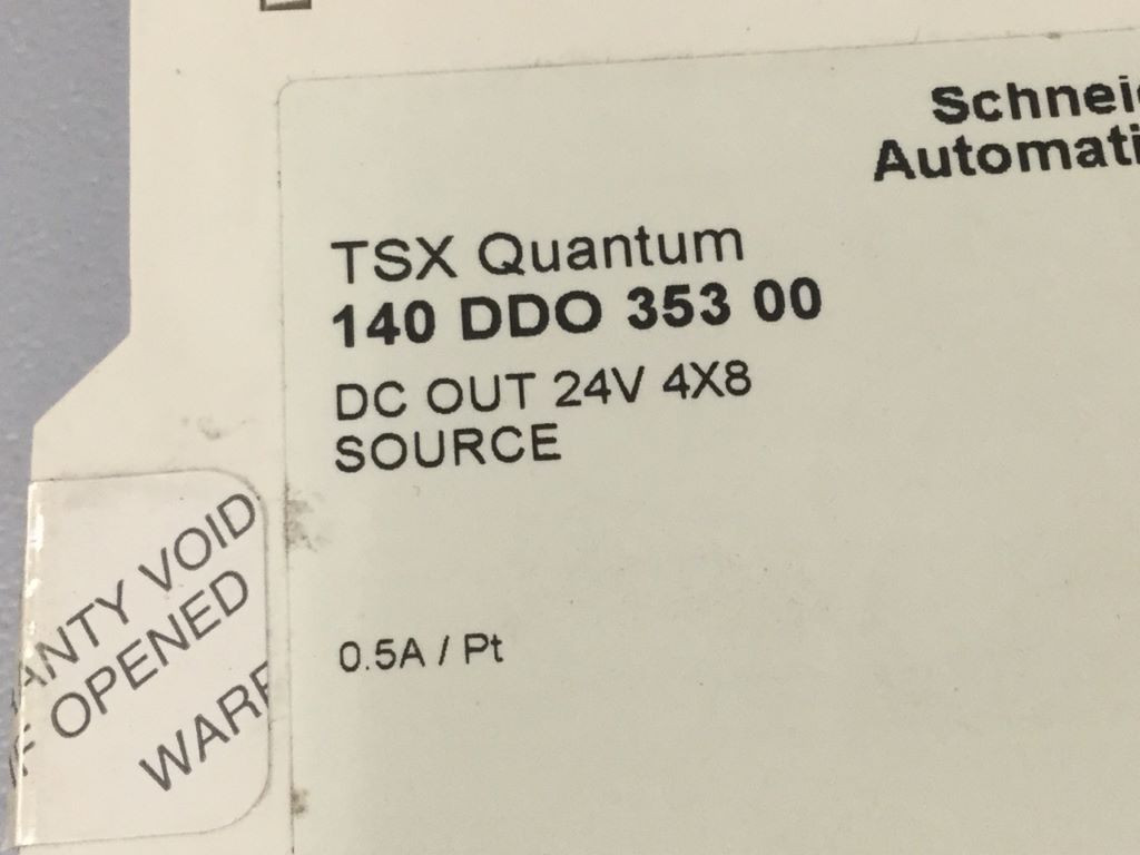 SCHNEIDER  140DDO35300