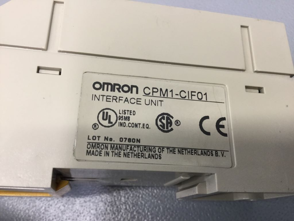 OMRON CPM1-CIF01