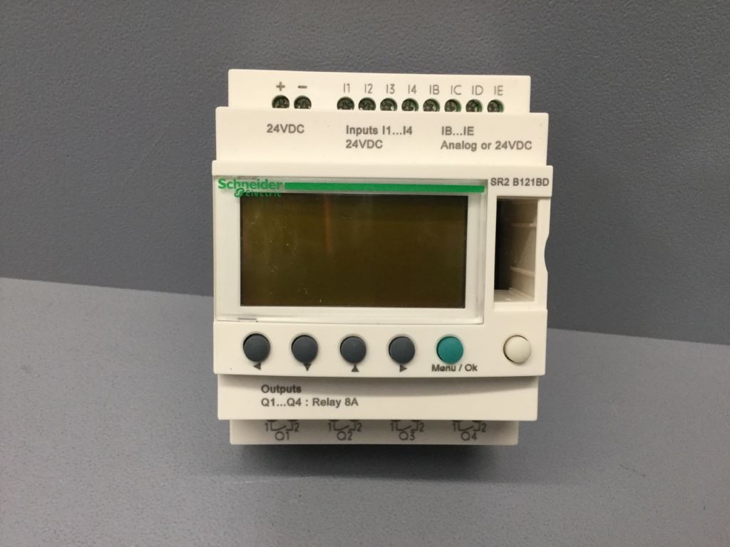 SCHNEIDER  SR2B121BD