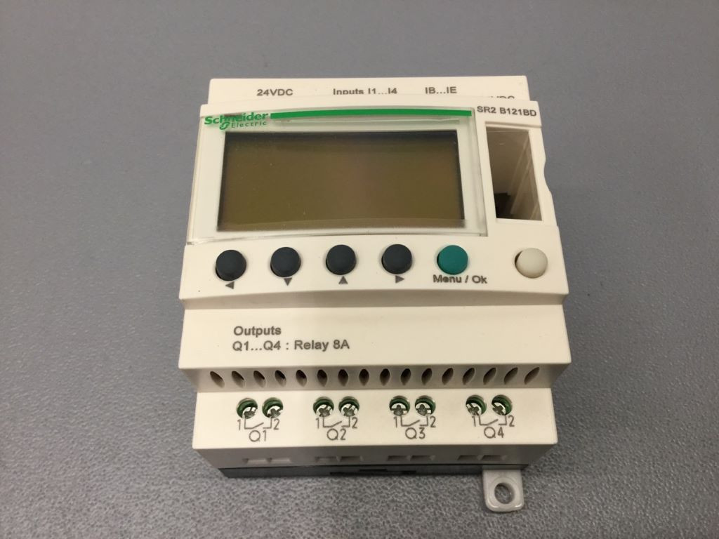 SCHNEIDER  SR2B121BD