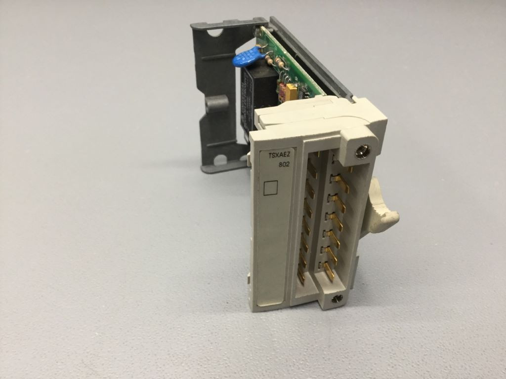 SCHNEIDER  TSXAEZ802