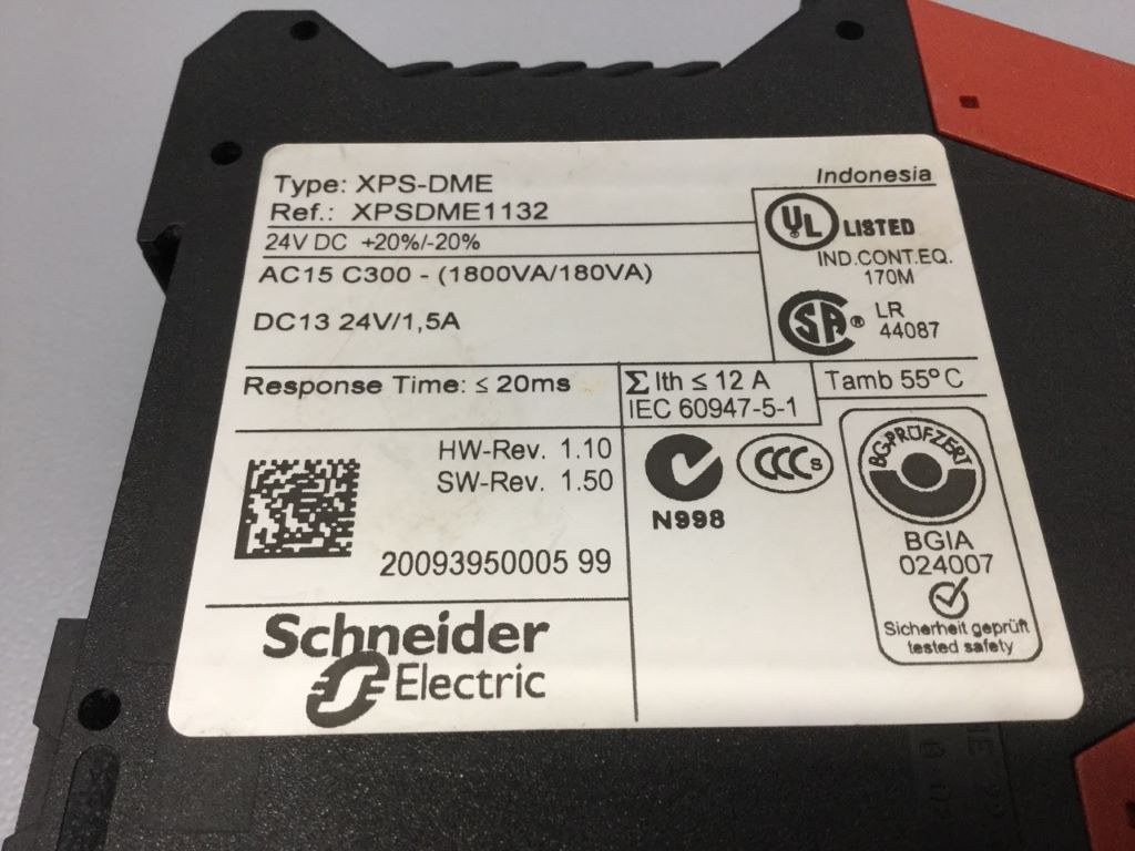 SCHNEIDER  XPS-DME1132