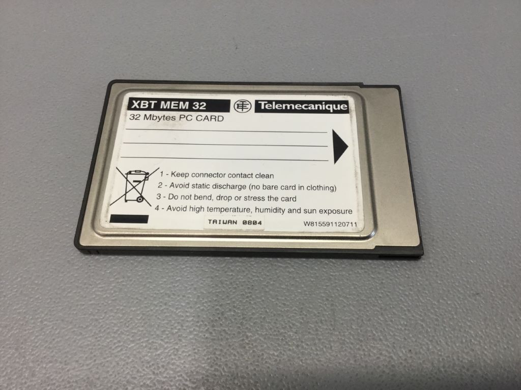 TÉLÉMÉCANIQUE  XBT-MEM32